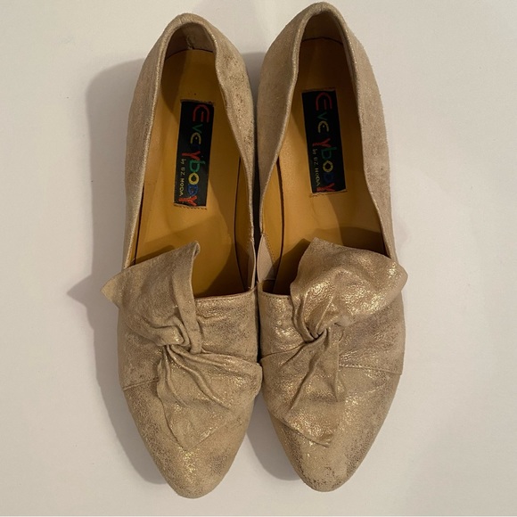 Everybody by BZ Moda. Rose gold flat. Size 38. Like new. - Picture 8 of 9